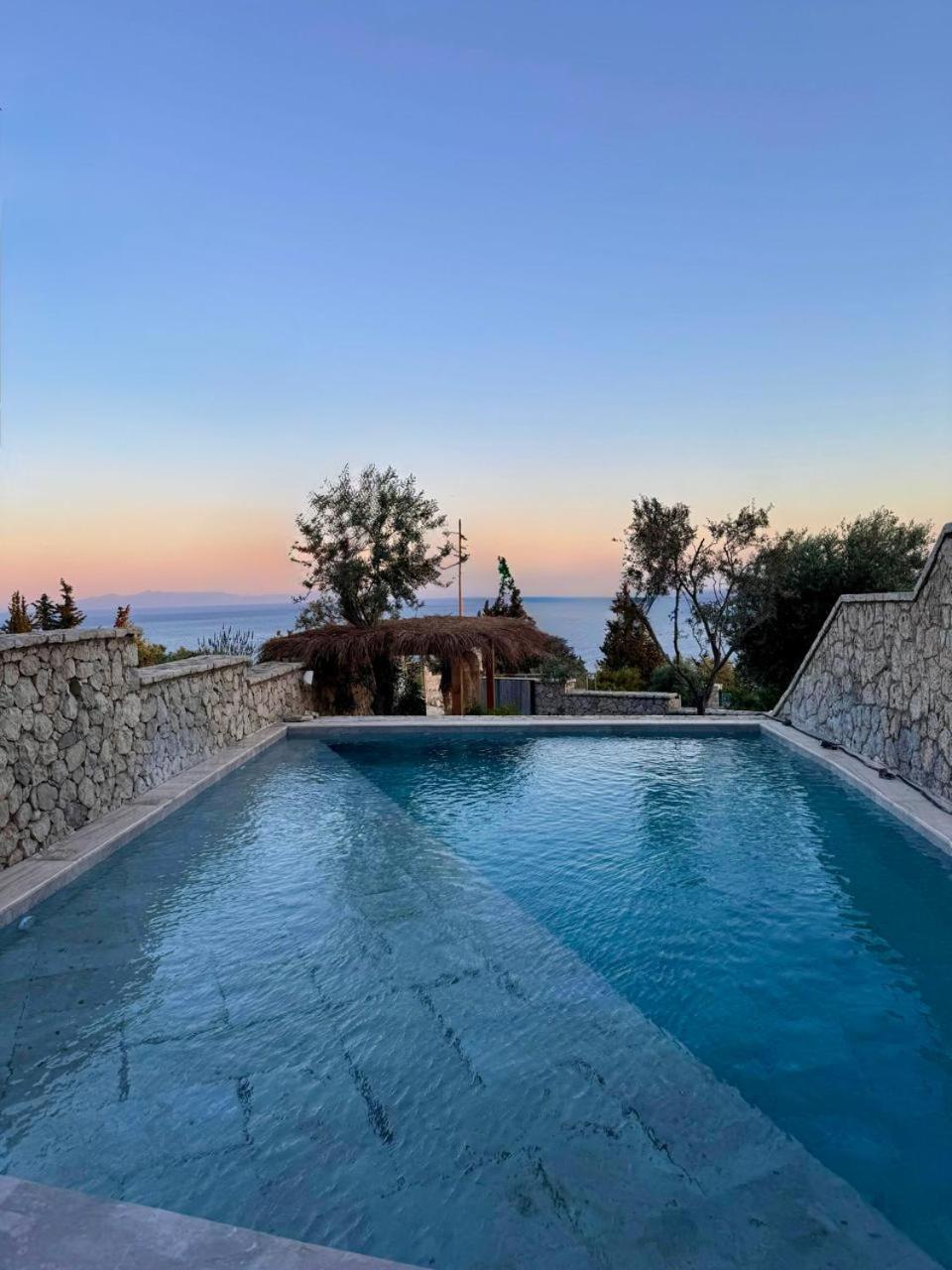 Le Reve Boutique Hotel Dhermi Exterior photo